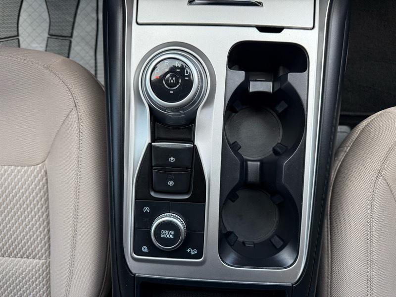 Ford Explorer Base AWD 2020