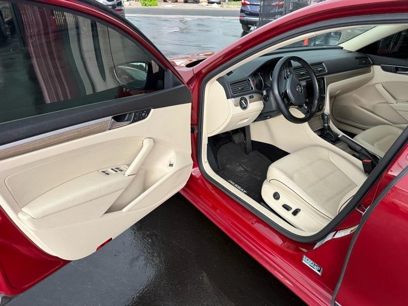 Volkswagen Passat SE 6A 2017