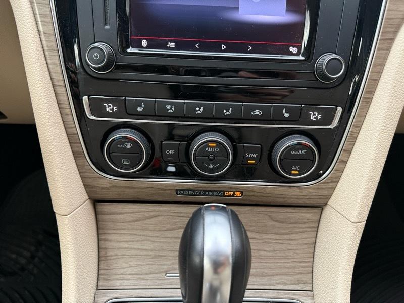 Volkswagen Passat SE 6A 2017