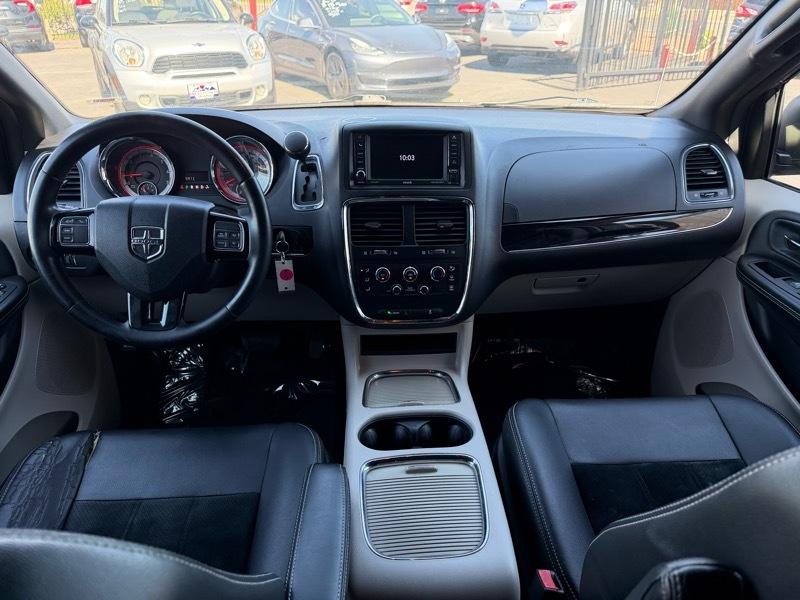 Dodge Grand Caravan SXT 2018