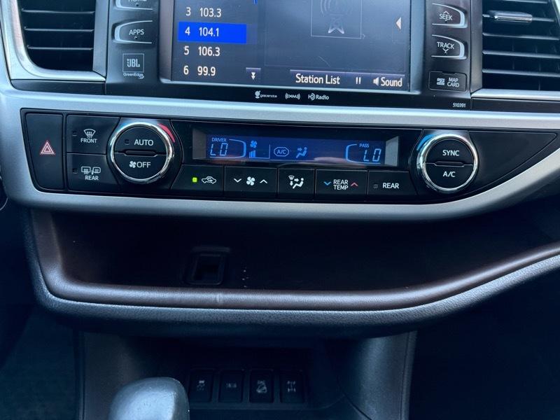 Toyota Highlander Limited AWD 2019