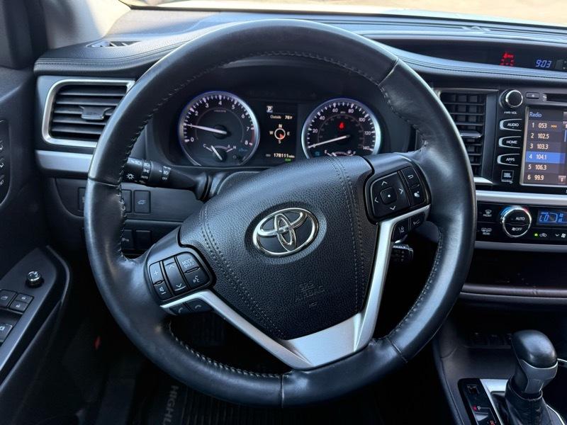 Toyota Highlander Limited AWD 2019