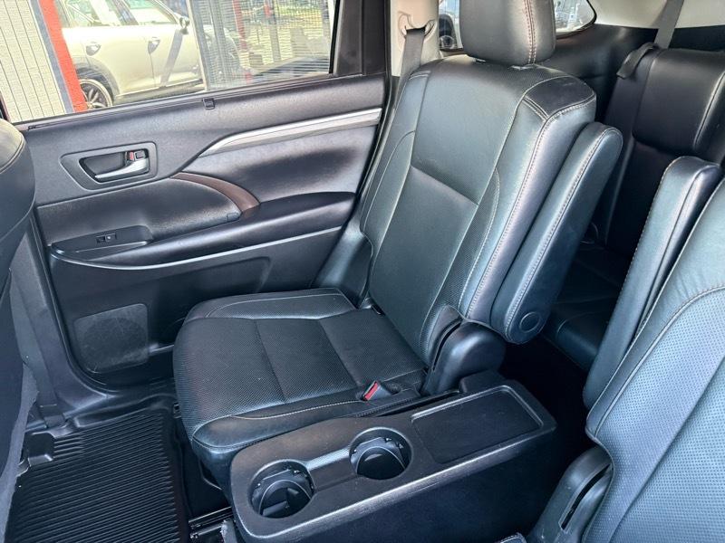 Toyota Highlander Limited AWD 2019