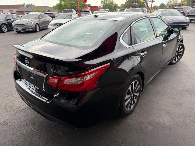 Nissan Altima 2.5 SV 2016