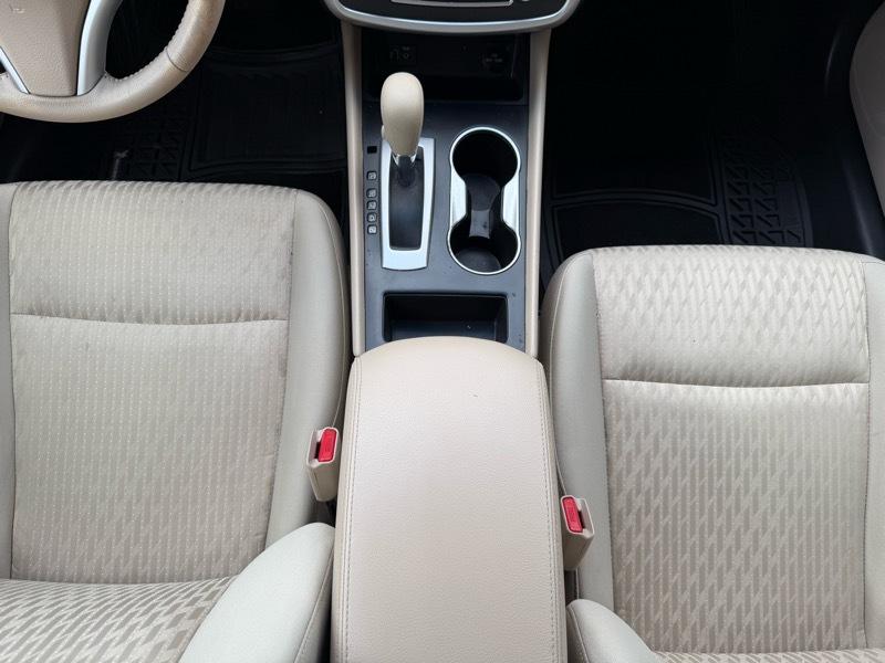 Nissan Altima 2.5 SV 2016