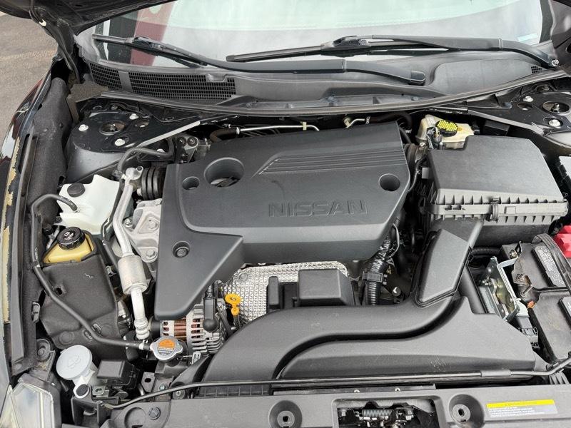 Nissan Altima 2.5 SV 2016