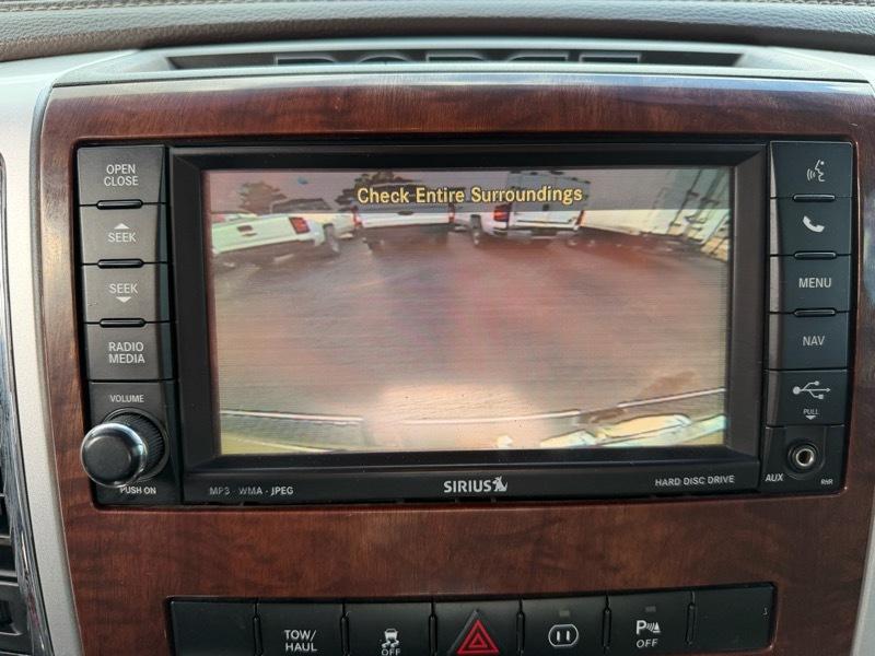 Dodge 1500 Laramie Crew Cab 4WD 2011