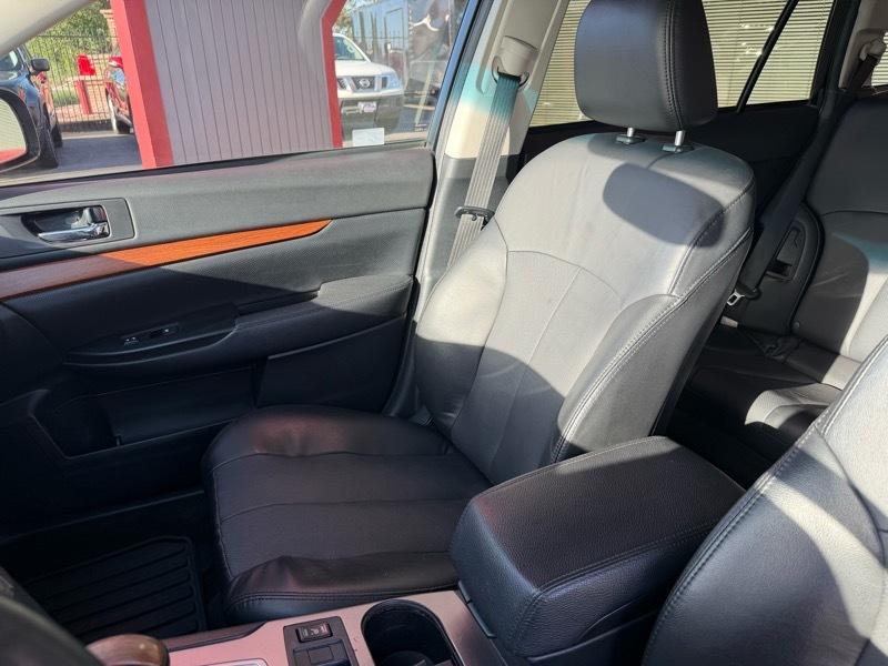 Subaru Outback 2.5i Limited 2014