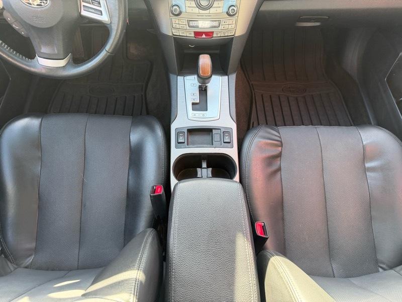 Subaru Outback 2.5i Limited 2014