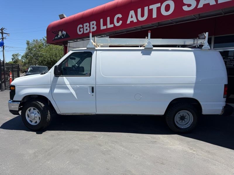 Ford Econoline E-250 2013
