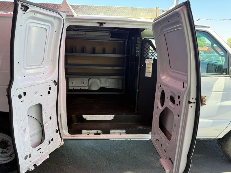 Ford Econoline E-250 2013