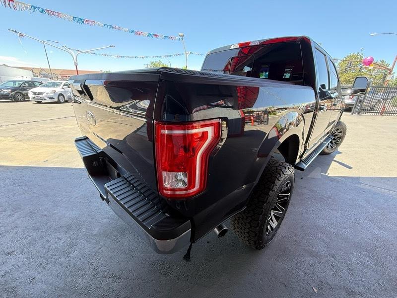Ford F-150 XLT SuperCrew 5.5-ft. Bed 4WD 2015