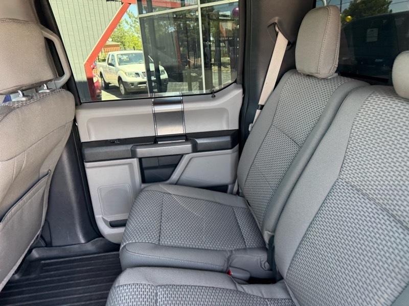 Ford F-150 XLT SuperCrew 5.5-ft. Bed 4WD 2015