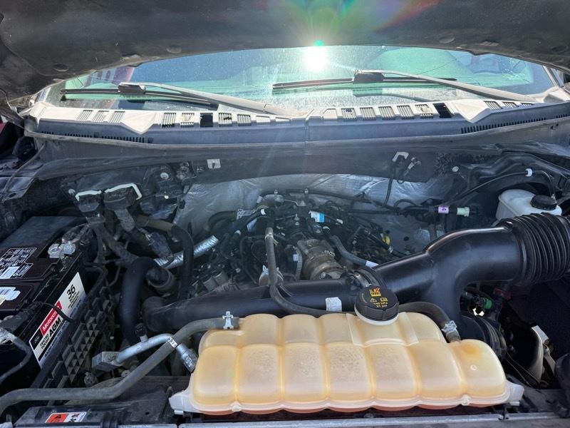 Ford F-150 XLT SuperCrew 5.5-ft. Bed 4WD 2015