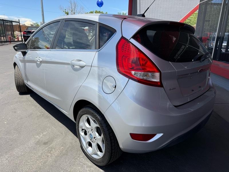 Ford Fiesta SES Hatchback 2011