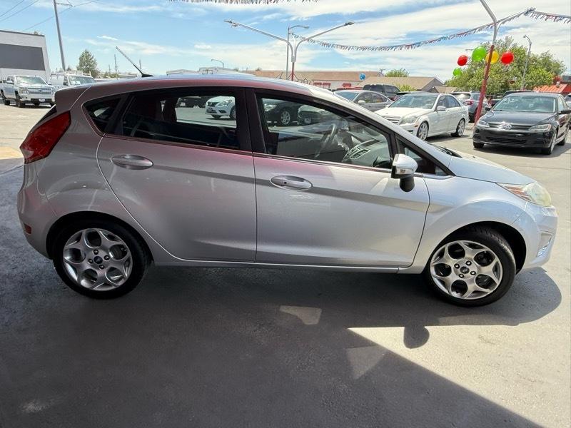 Ford Fiesta SES Hatchback 2011