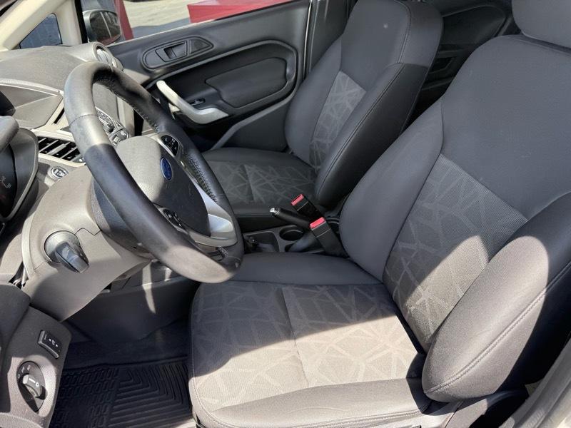 Ford Fiesta SES Hatchback 2011