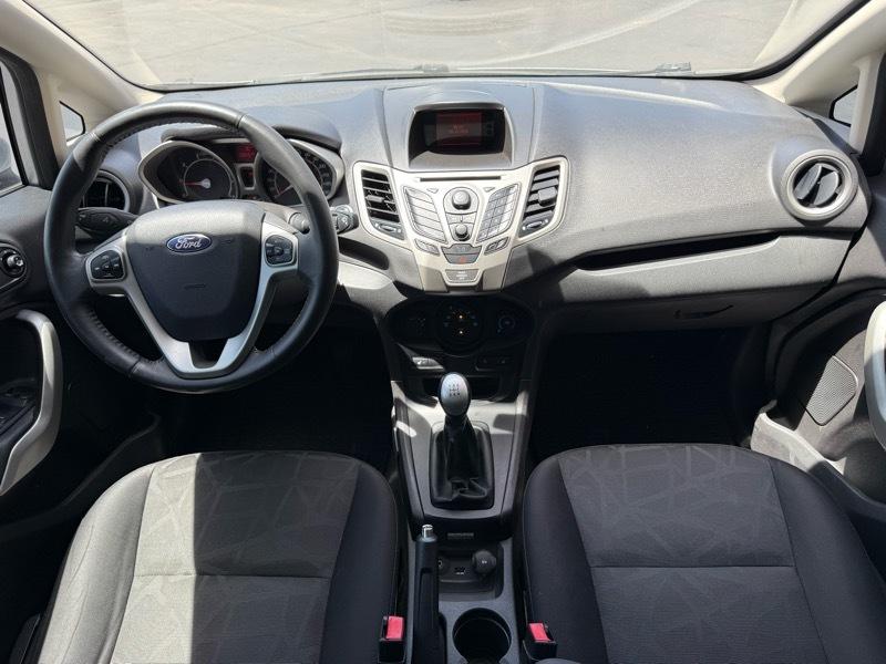 Ford Fiesta SES Hatchback 2011