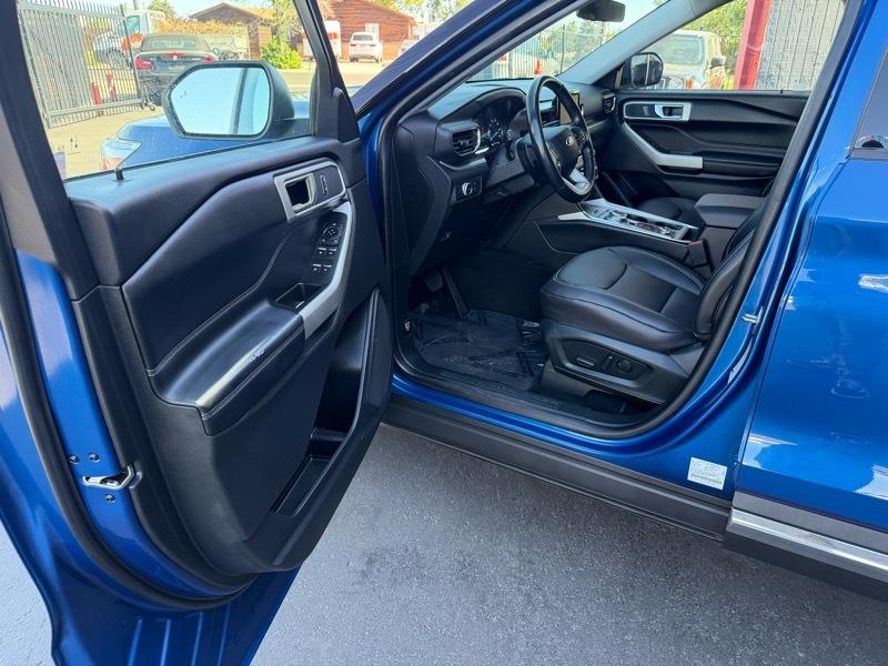Ford Explorer XLT AWD 2021