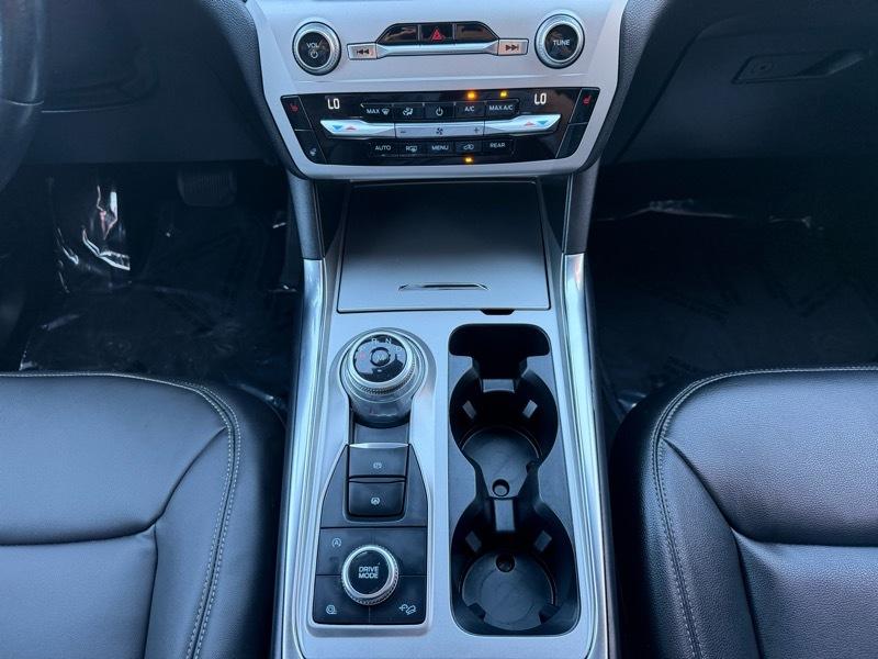 Ford Explorer XLT AWD 2021