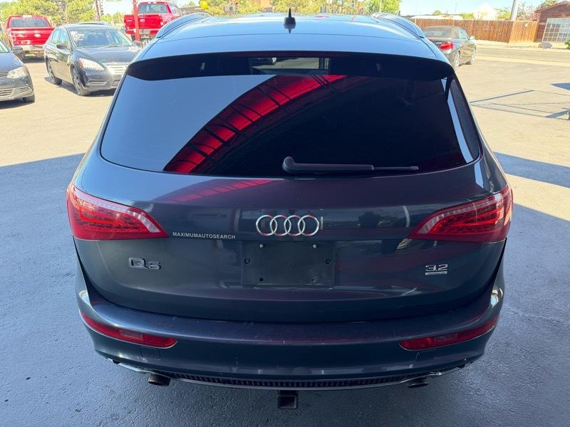 Audi Q5 3.2 quattro Premium 2011