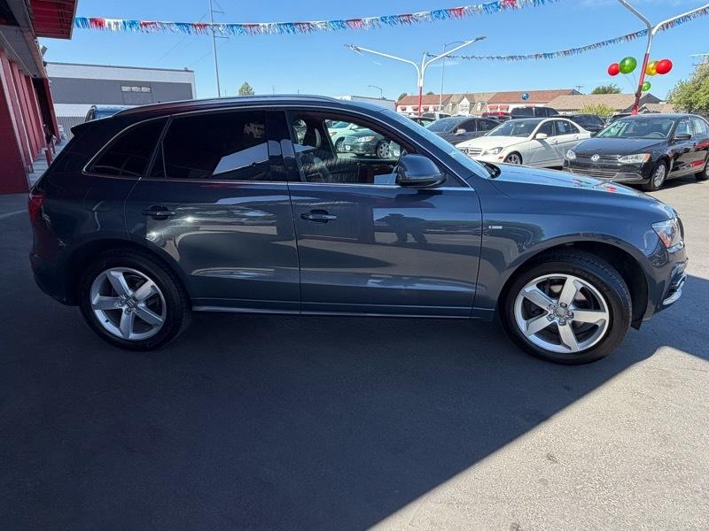 Audi Q5 3.2 quattro Premium 2011