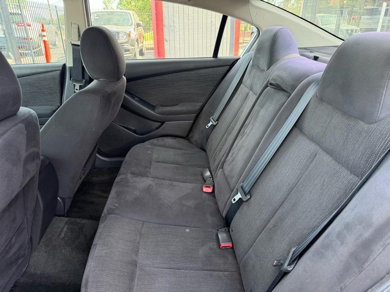 Nissan Altima 2.5 S 2012
