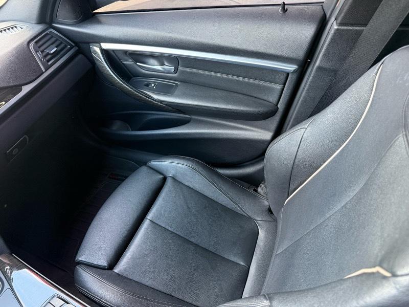 BMW 3-Series 328i SULEV 2016
