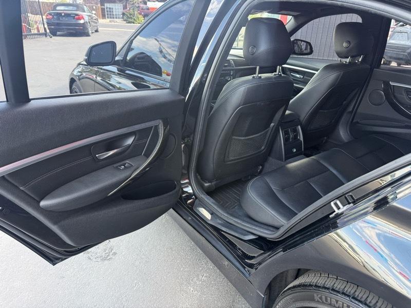 BMW 3-Series 328i SULEV 2016