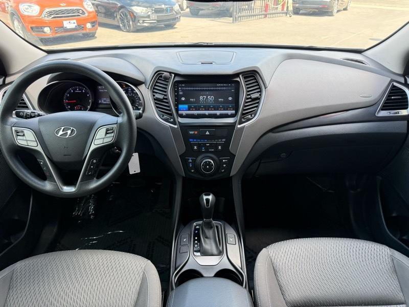Hyundai Santa Fe GLS FWD 2015