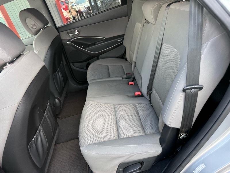 Hyundai Santa Fe GLS FWD 2015