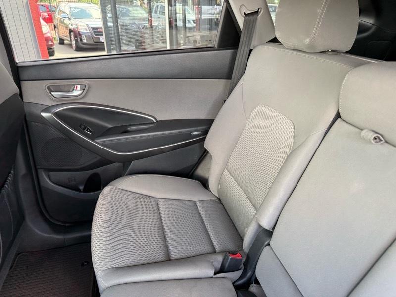 Hyundai Santa Fe GLS FWD 2015