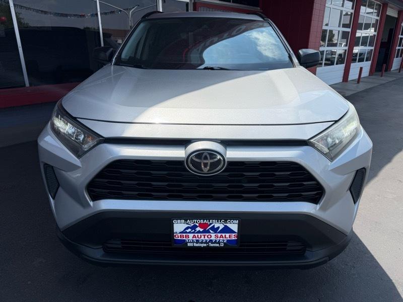 Toyota RAV4 LE AWD 2021