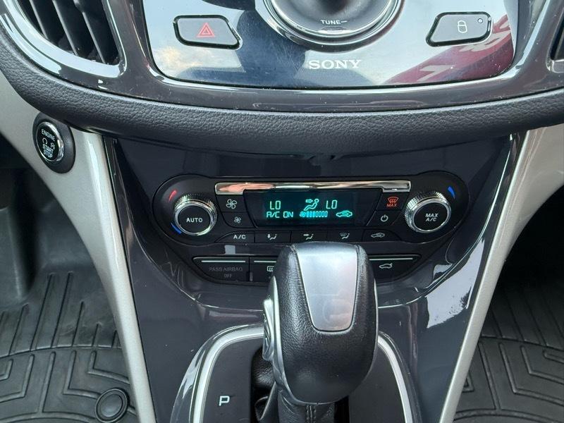 Ford Escape SEL 4WD 2013