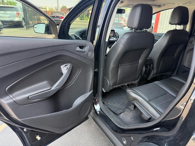 Ford Escape SEL 4WD 2013