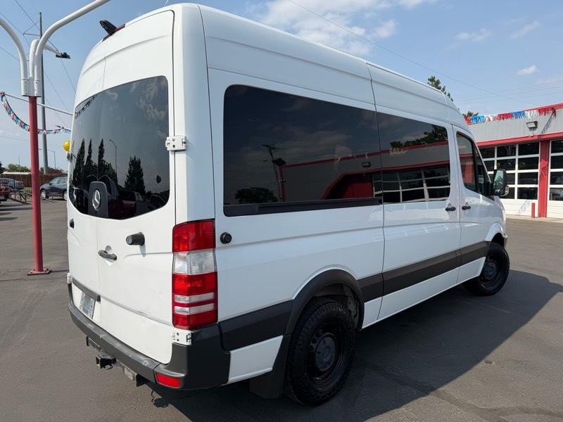 Mercedes-Benz Sprinter 2500 Passenger Van 144-in. WB 2013