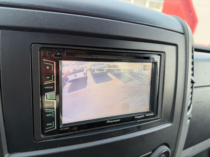 Mercedes-Benz Sprinter 2500 Passenger Van 144-in. WB 2013