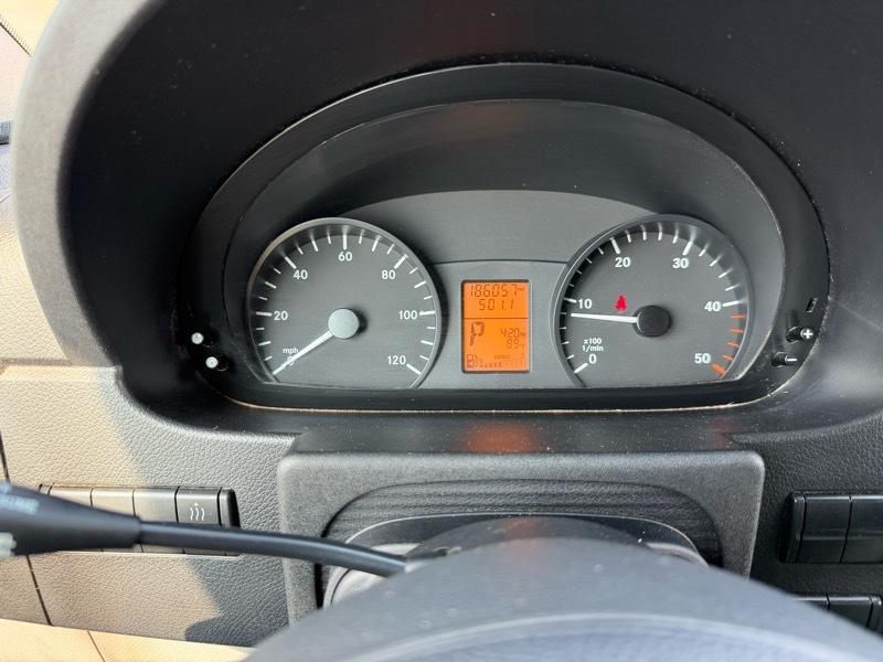 Mercedes-Benz Sprinter 2500 Passenger Van 144-in. WB 2013
