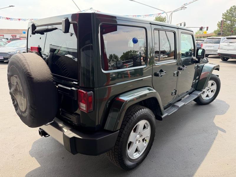 Jeep Wrangler Unlimited Sahara 4WD 2011