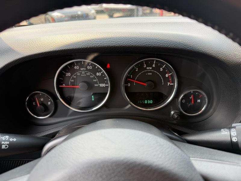 Jeep Wrangler Unlimited Sahara 4WD 2011