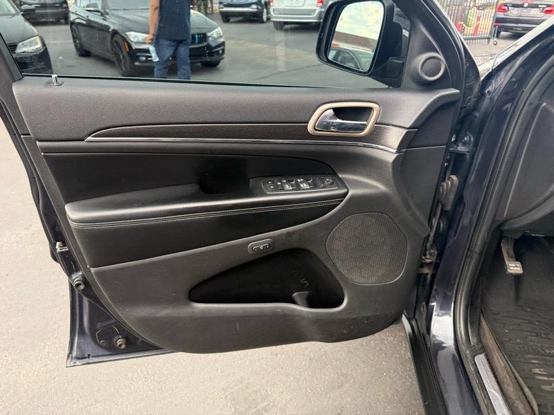 Jeep Grand Cherokee Limited 4WD 2015