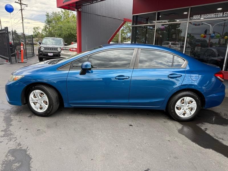 Honda Civic LX Sedan 5-Speed AT 2013