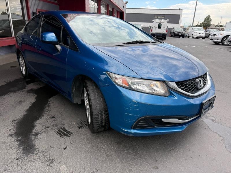 Honda Civic LX Sedan 5-Speed AT 2013