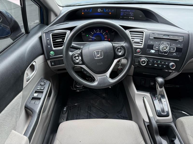 Honda Civic LX Sedan 5-Speed AT 2013