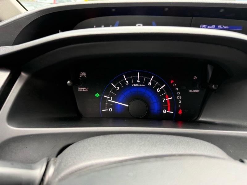 Honda Civic LX Sedan 5-Speed AT 2013