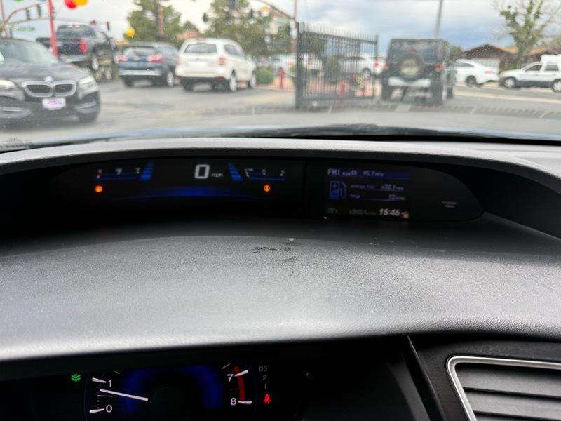 Honda Civic LX Sedan 5-Speed AT 2013