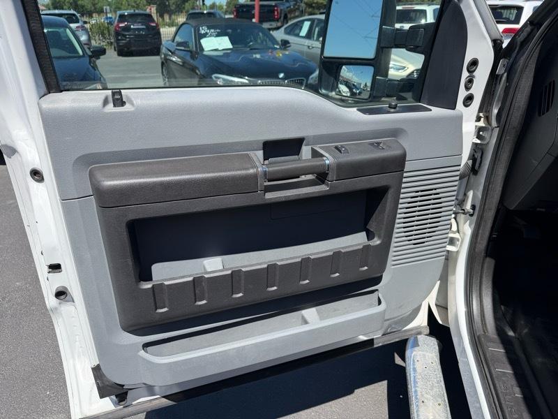 Ford F-250 SD XL SuperCab 4WD 2016