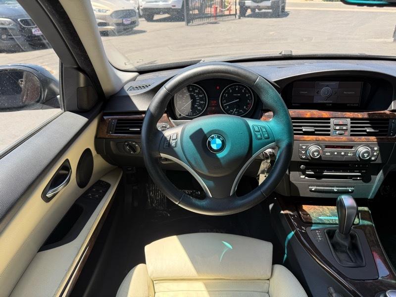 BMW 3-Series 335xi 2007
