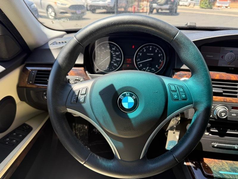 BMW 3-Series 335xi 2007