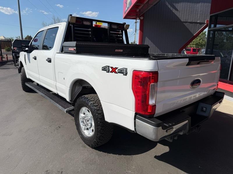 Ford F-250 SD XL Crew Cab Long Bed 4WD 2017